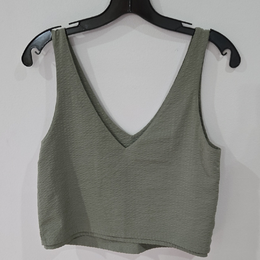 Vuori Sz Small Laurel Textured Tank & Short Set